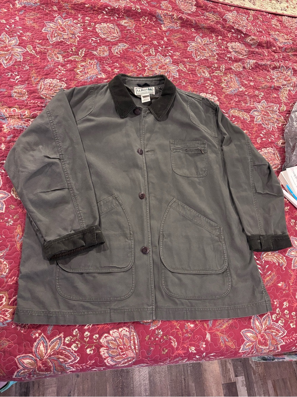 L.L. Bean Olive Green Field Jacket with Dark Contrast Collar